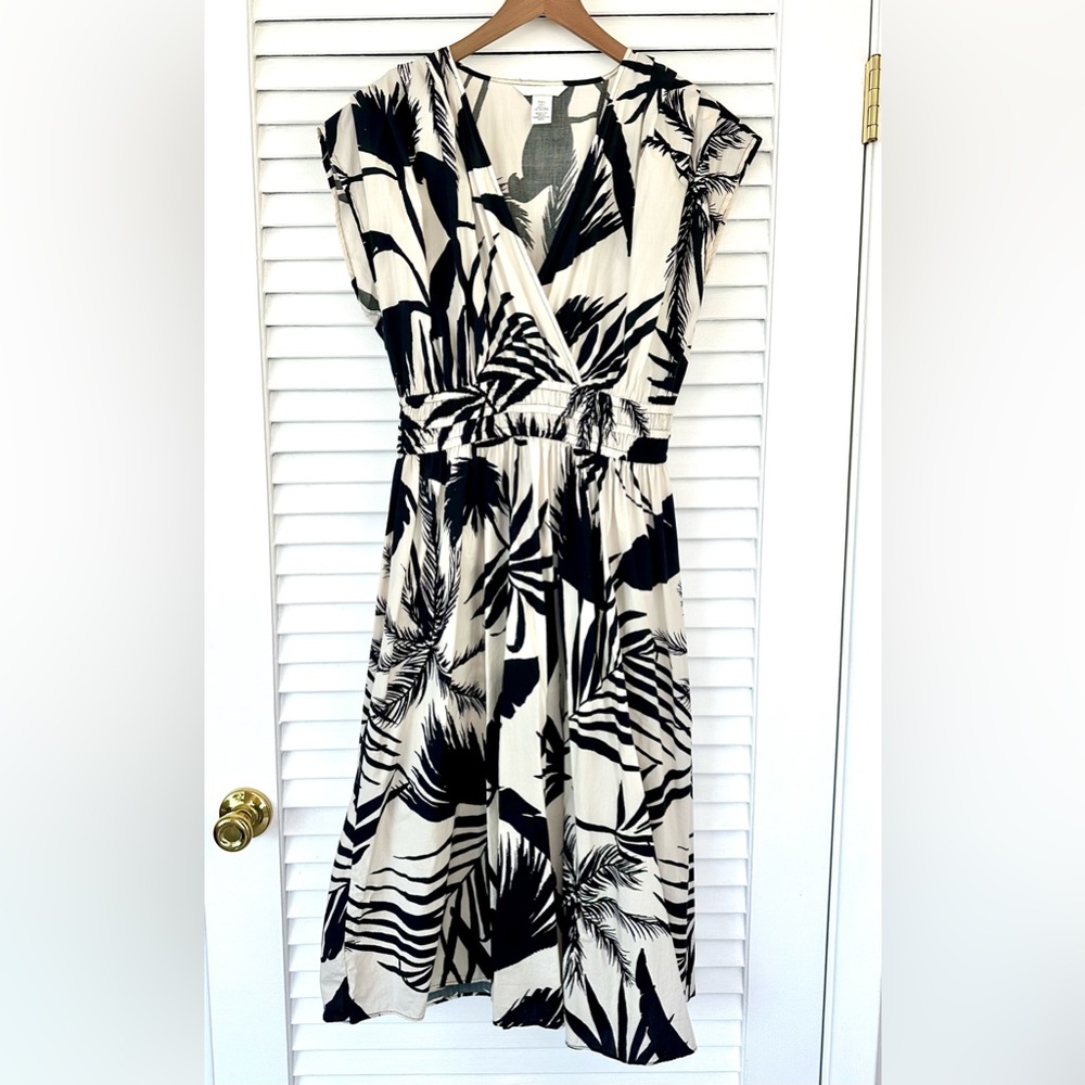 H&M Black and Cream Tropical Print Midi Dress